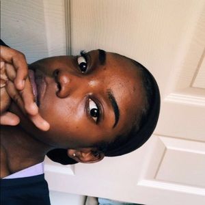 Meet your Posher, Sedena